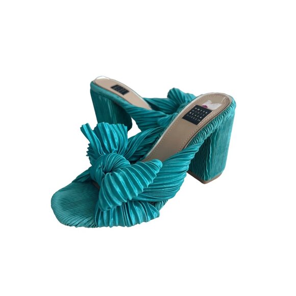 WHITE HOUSE BLACK MARKET WHBM McKenna Aqua Crinkle Bow Heels Size 6.5 - Picture 3 of 8